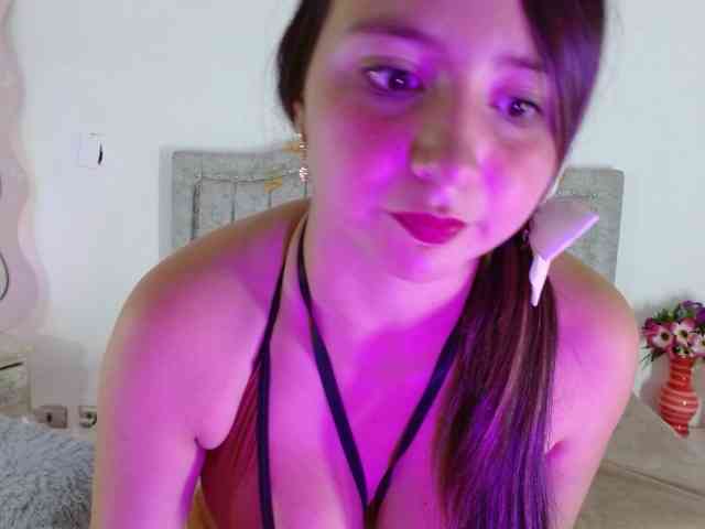 MiaSmiith webcam
