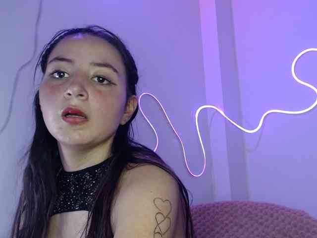MiaSmiith webcam