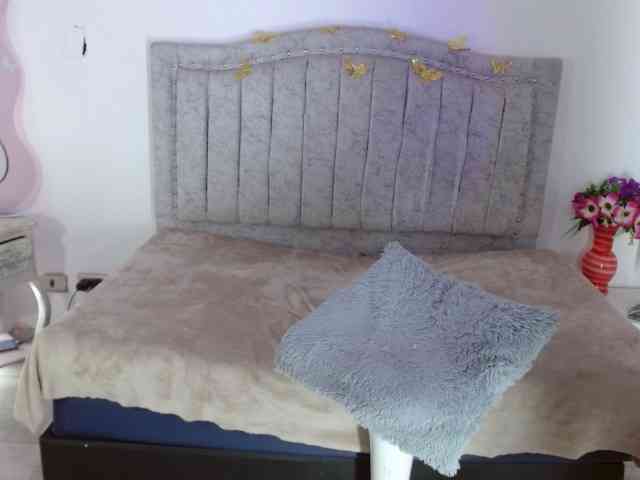 MiaSmiith webcam
