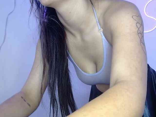 MiaSmiith webcam