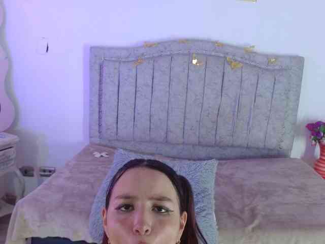 MiaSmiith webcam