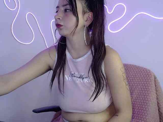 MiaSmiith webcam
