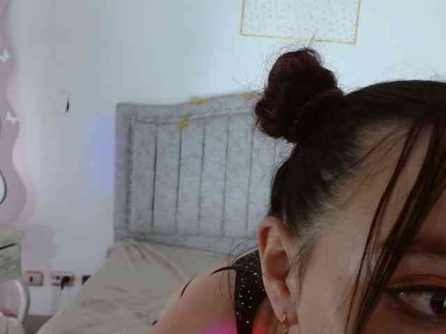 MiaSmiith webcam