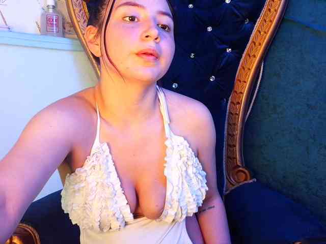 MiaSmiith webcam