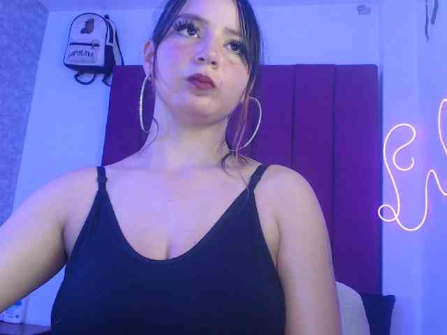 MiaSmiith webcam