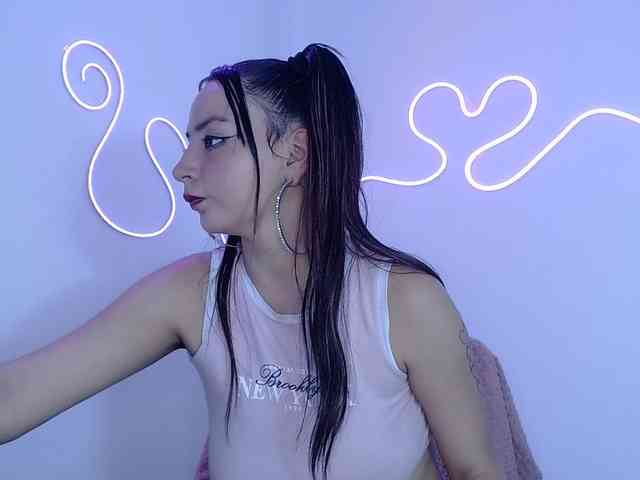 MiaSmiith Live Webcam on BongaCams