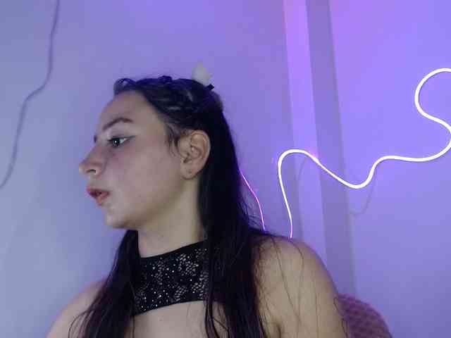 MiaSmiith webcam