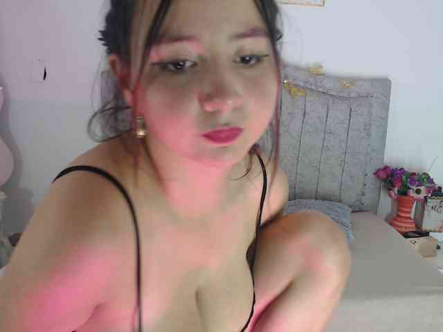 MiaSmiith webcam