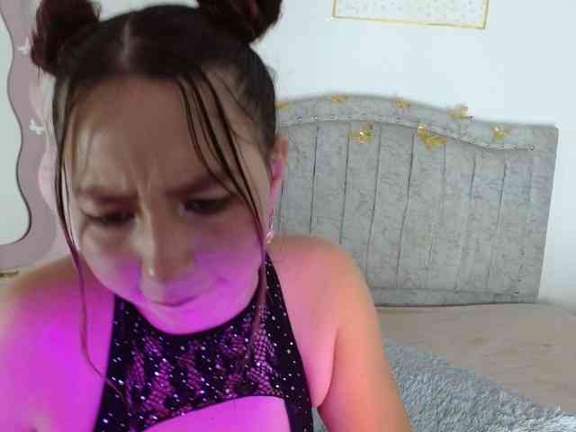 MiaSmiith webcam