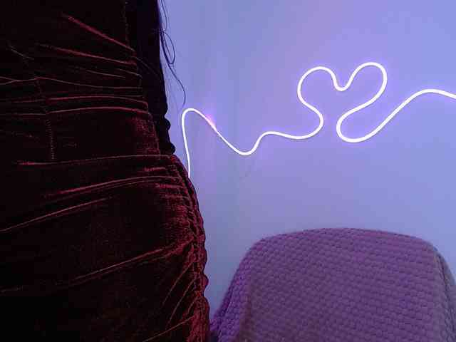 MiaSmiith webcam