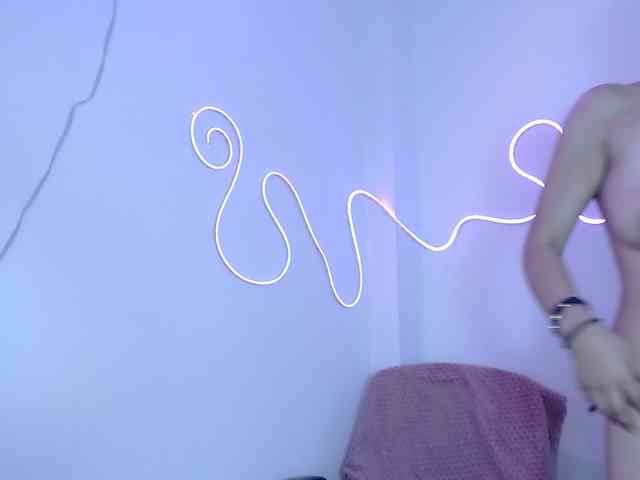 MiaSmiith webcam