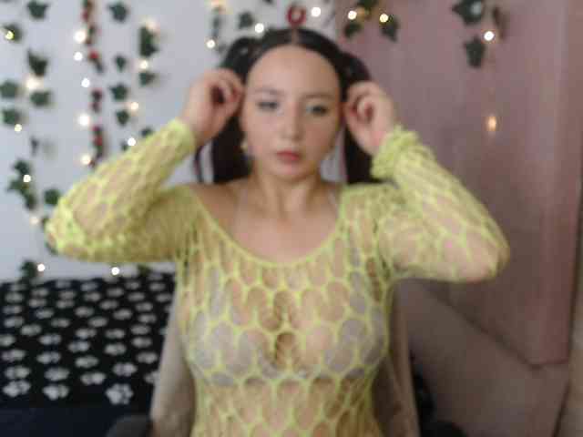 MiaSmiith webcam