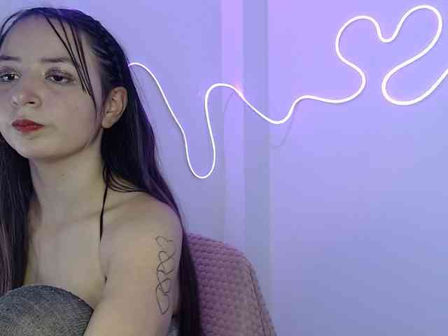 MiaSmiith webcam