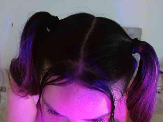 MiaSmiith webcam