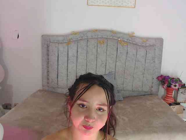 MiaSmiith webcam