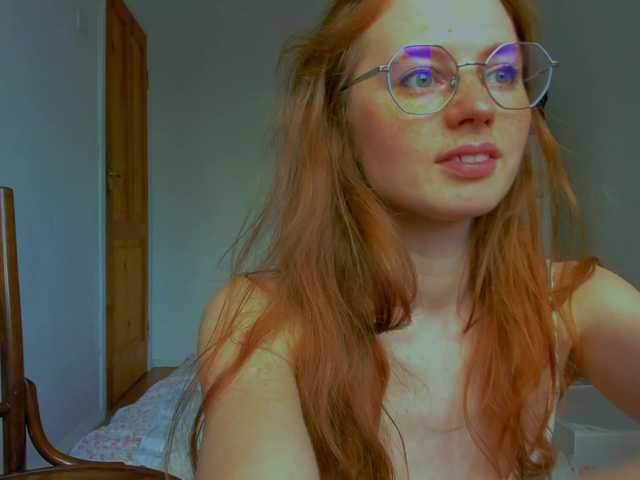 FireLuna live webcam show