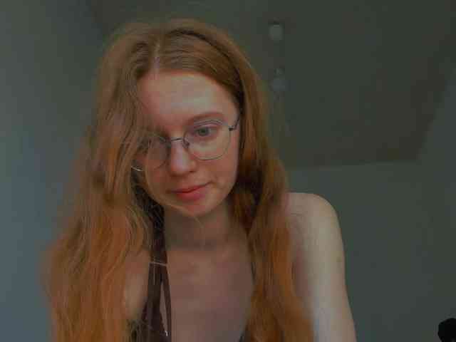 LunaFoxy webcam