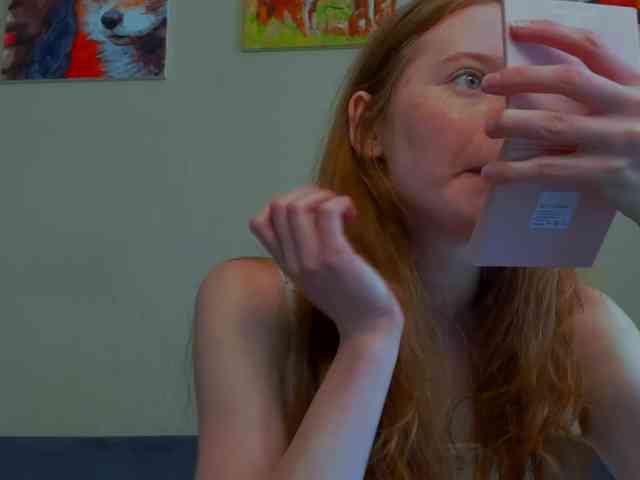 LunaFoxy webcam