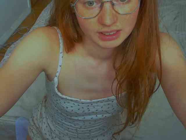 LunaFoxy webcam