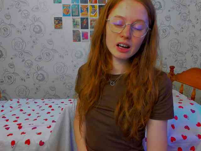 LunaFoxy webcam