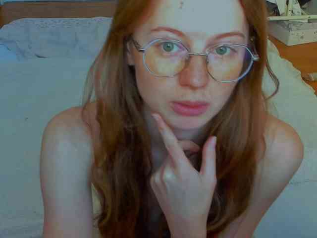 LunaFoxy webcam