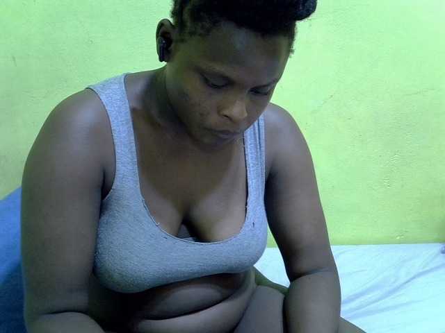 Queendebbie