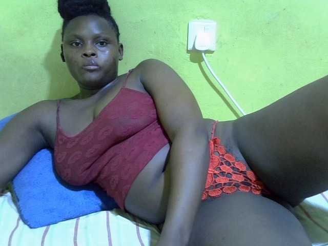 queendebbie