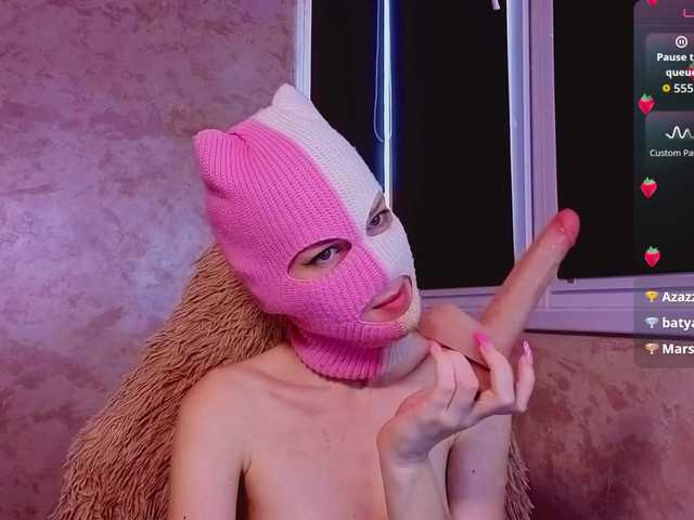 Domiiiniiicana live webcam show
