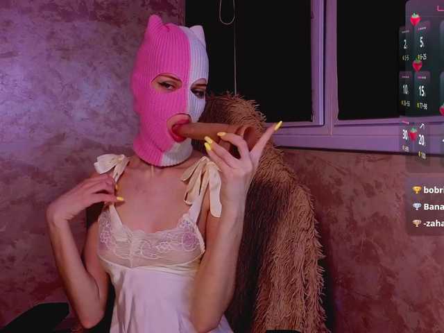 Domiiiniiicana live cam on BongaCams