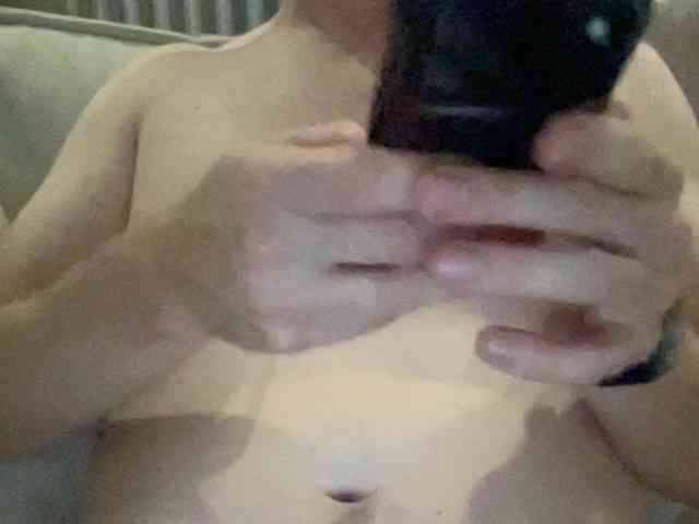 Model: FilthyFriends69