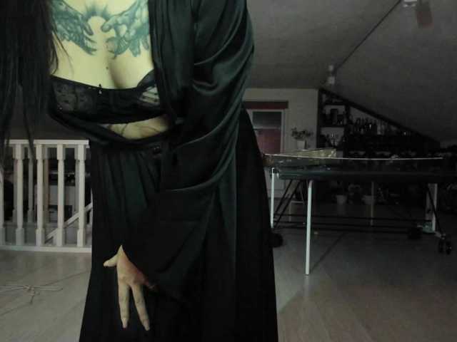 DominatrixDemonia