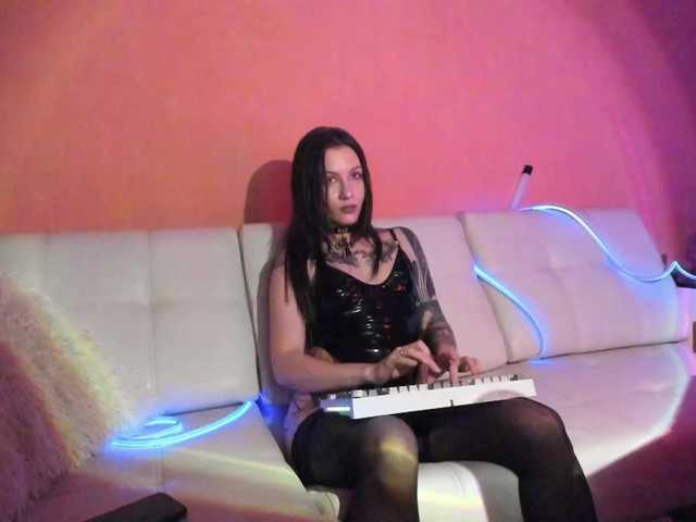 DominatrixDemonia