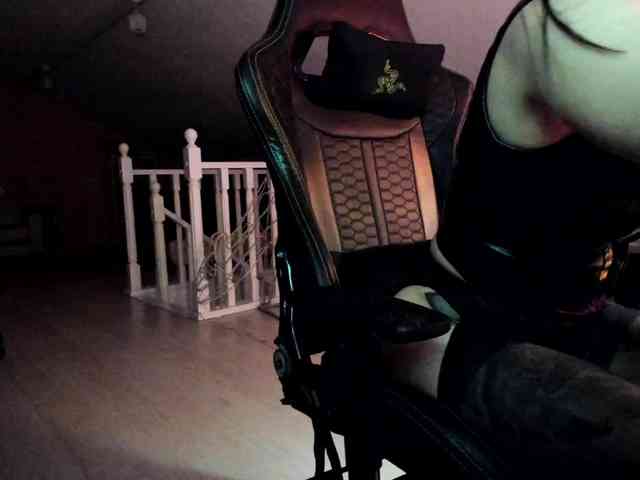 DominatrixDemonia webcam