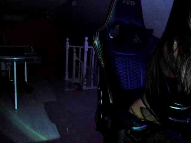 DominatrixDemonia webcam