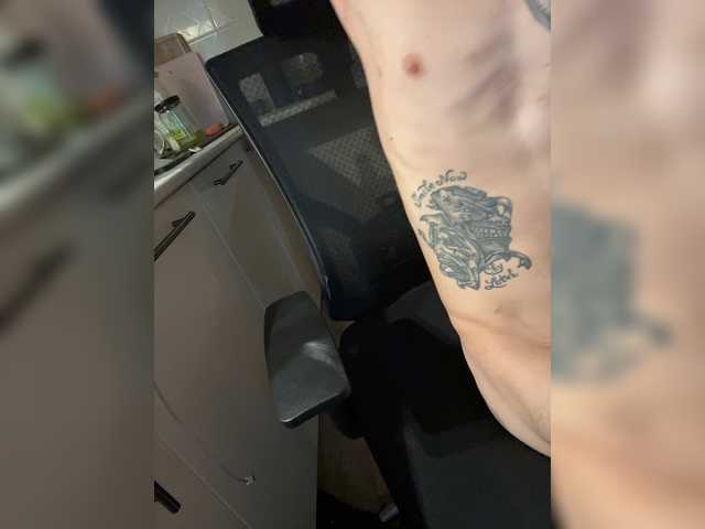 AzartnyiMalyi live webcam show