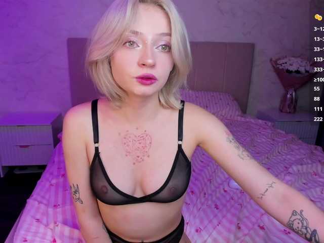 polinkiss live cam on BongaCams