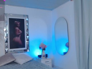 alondrasparrow's Live Webcam