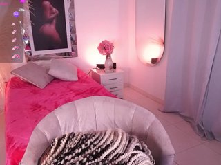 alondrasparrow's Live Webcam