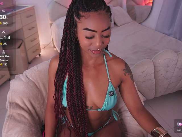 alondrasparrow live cam on BongaCams