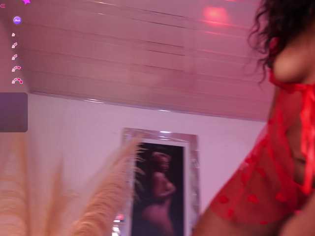 alondrasparrow live cam on BongaCams