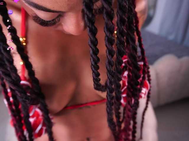 alondrasparrow live cam on BongaCams