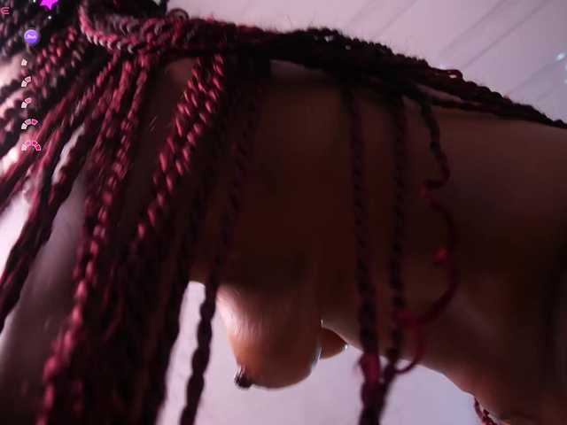 AlondraSparrow webcam