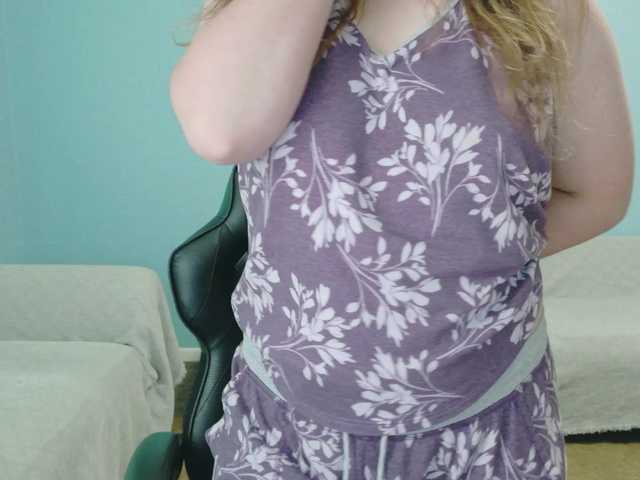 TreeJeanne live cam on BongaCams