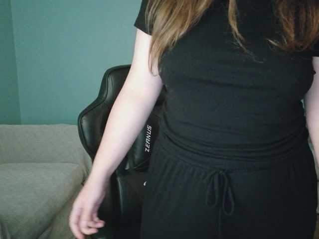 TreeJeanne live cam on BongaCams