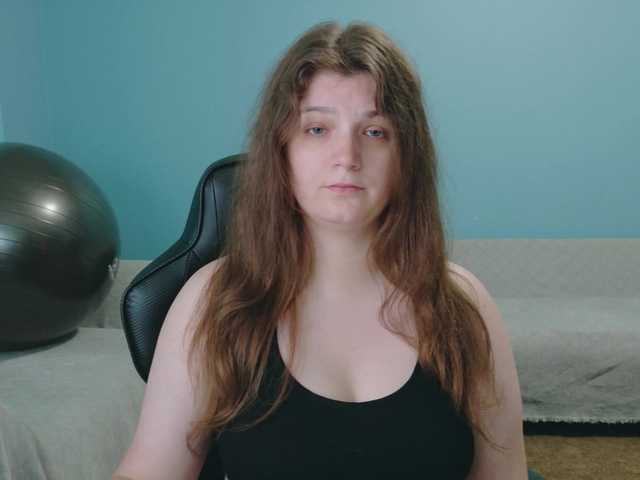 le modèle TreeJeanne est en webcam porno dans un show sur le site bongacams, il possède les tags suivants: White/Caucasian,Brunette,Trimmed