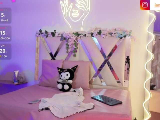 hina-tay's BongaCams show and profile