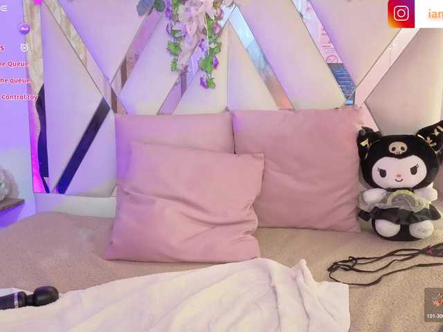 hina-tay's BongaCams show and profile