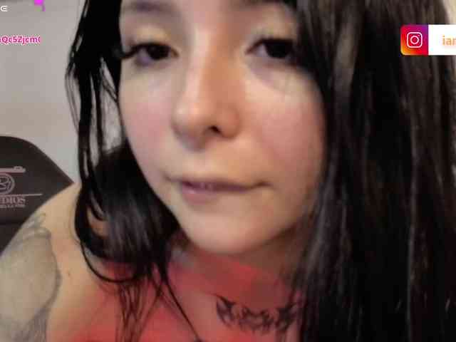 hina-tay webcam