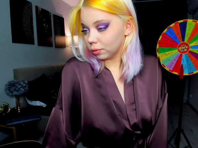 FunnyVibe live cam on BongaCams