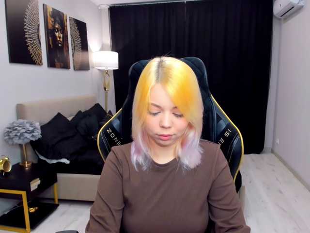 FunnyVibe live cam on BongaCams
